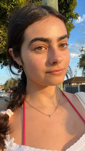 Inas Elashiry
