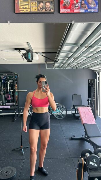 Indi Hartwell