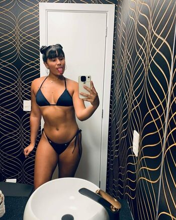 Indiazinha Moema