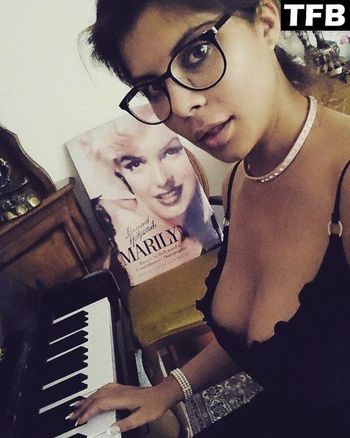Indira Weis