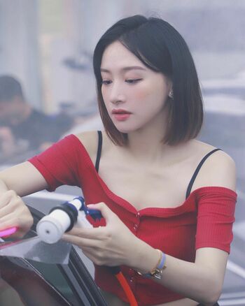 映雪Inshy