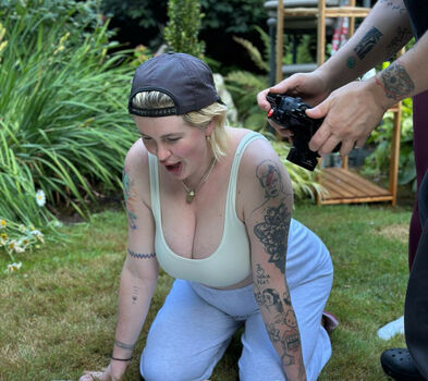 Ireland Baldwin