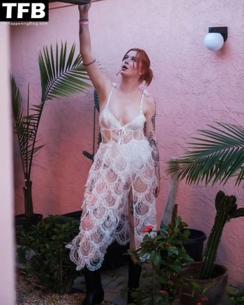 Ireland Baldwin