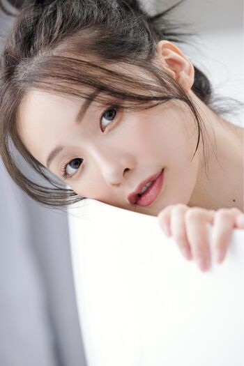 Iris Xiao