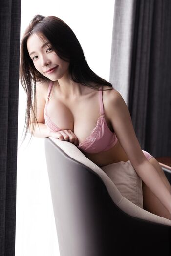 Iris Xiao