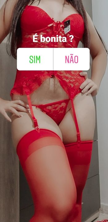 Isa Menezes