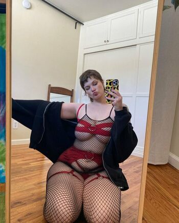 Isabel_hendrix