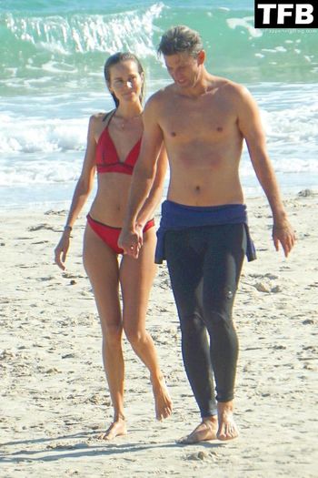 Isabel Lucas