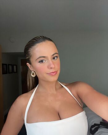 isabella.Lauren