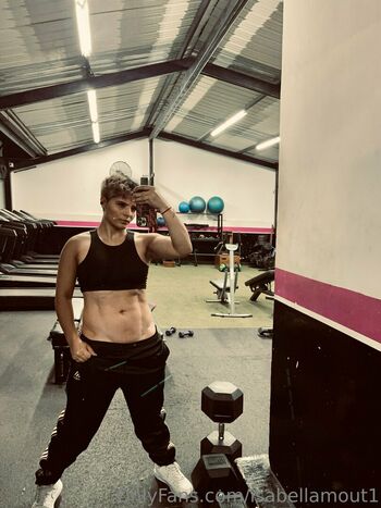 isabellamout1