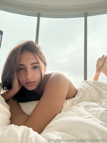 isabellatorres03