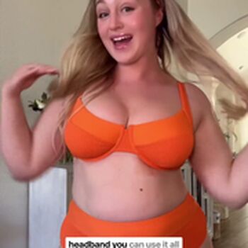 Iskra Lawrence
