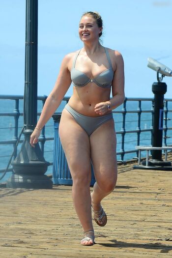 Iskra Lawrence