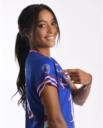 Italia Bradley
