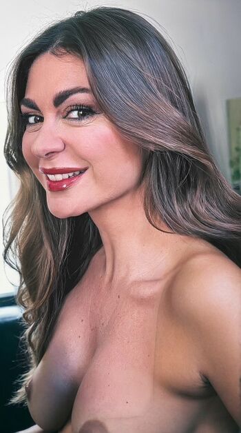 Italian Nude Vips