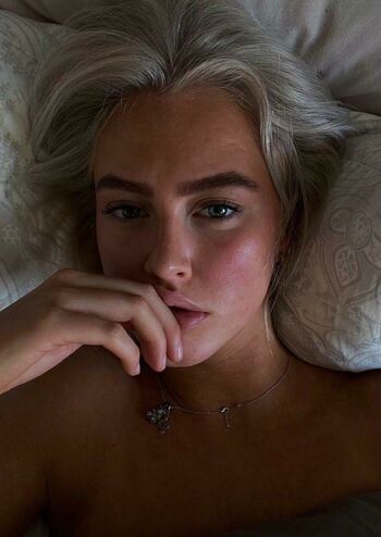 Its_Emma_18