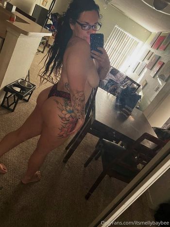 itsmellybaybee