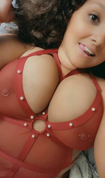 Itsthecleavagequeen