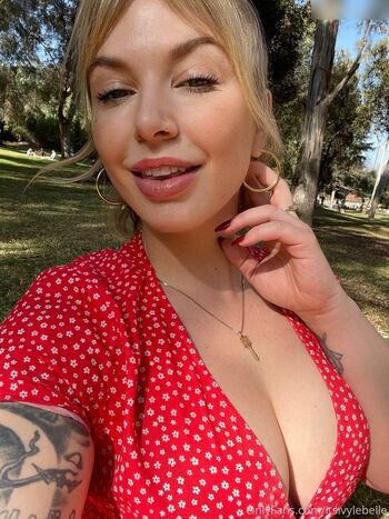 Ivy Lebelle