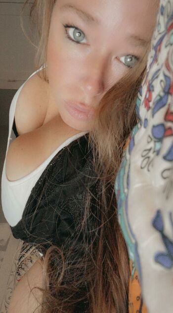 Ivy Mia
