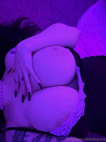 Ivy_vix