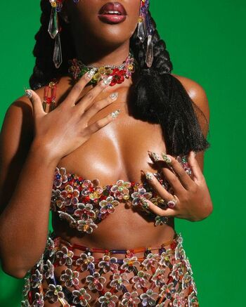 Iza Cantora