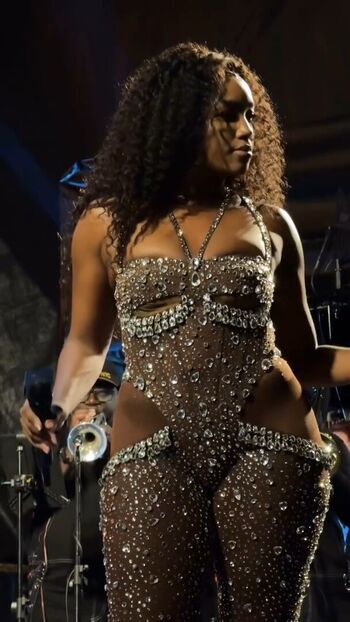 Iza Cantora
