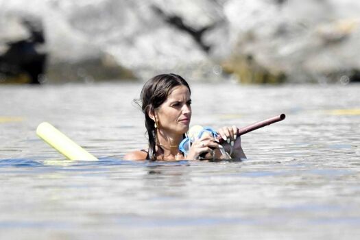 Izabel Goulart