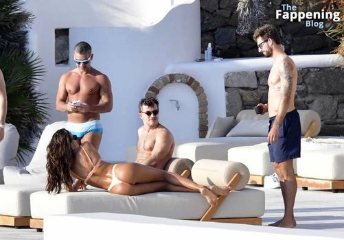 Izabel Goulart