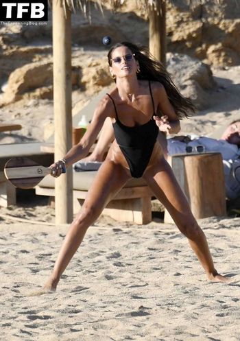 Izabel Goulart