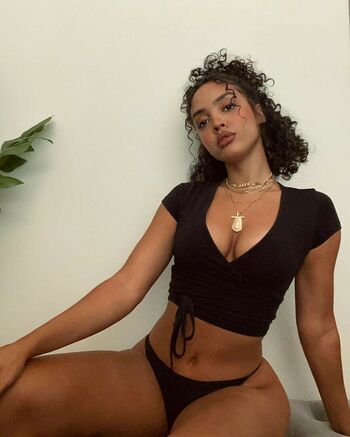 Izabela Guedes