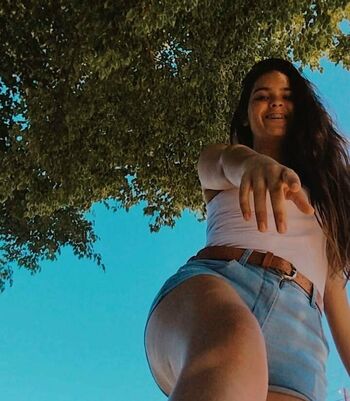 Izabelly Linhares
