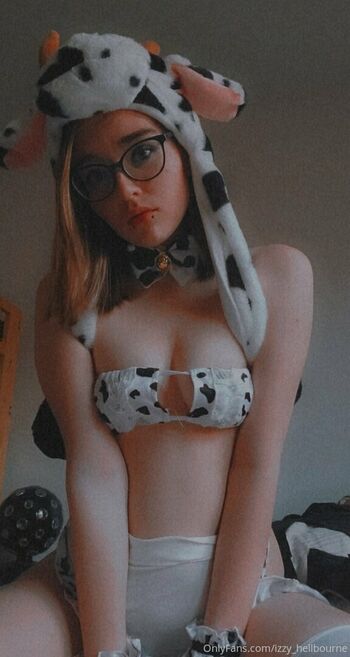 izzy_hellbourne