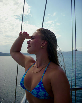 Izzyswin