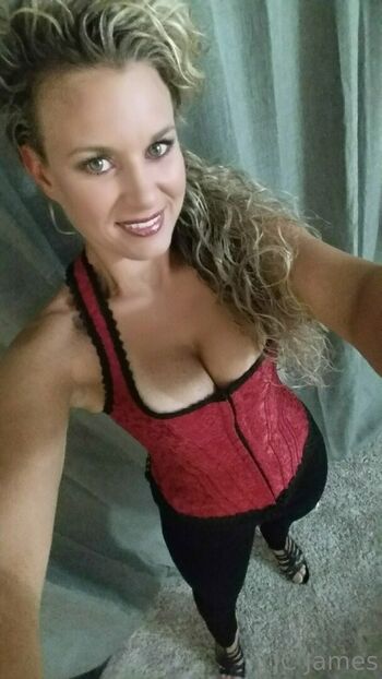 jaci_james