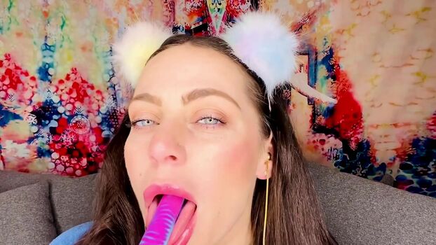 Jackie Does ASMR