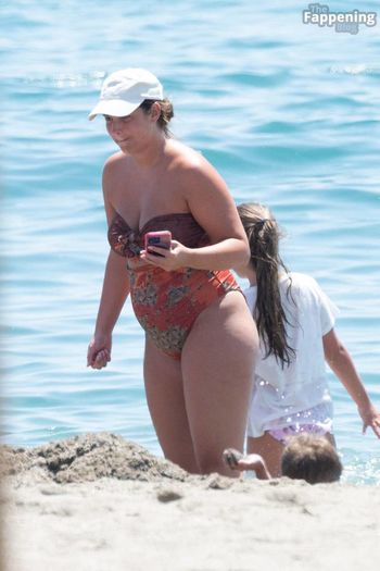 Jacqueline Jossa