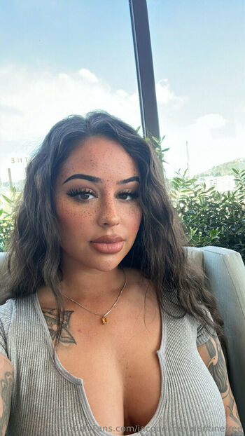 jacquelinevalentinefree
