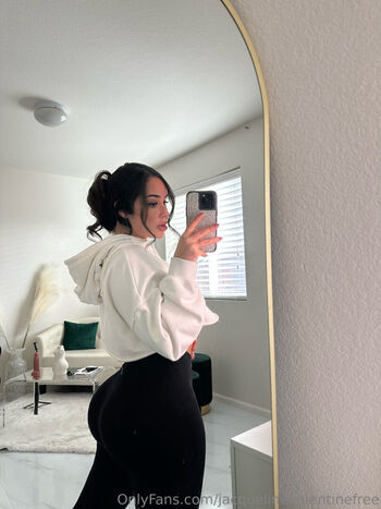 jacquelinevalentinefree