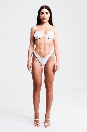 Jade Picon
