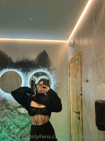 jadiethebaddie