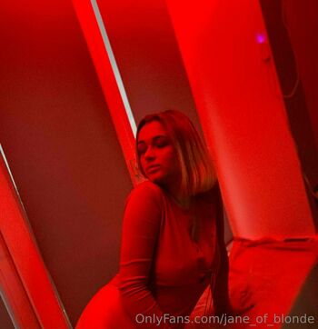 jane_of_blonde