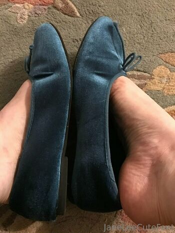 janeleecutefeet