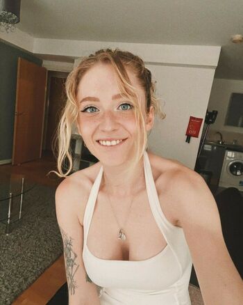 Janet Devlin
