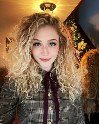 Janet Devlin