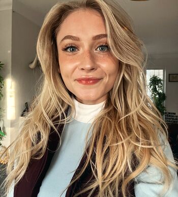 Janet Devlin