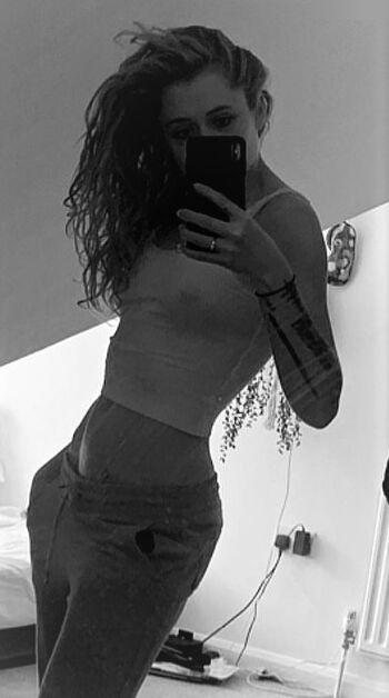 Janet Devlin