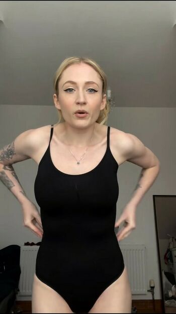 Janet Devlin