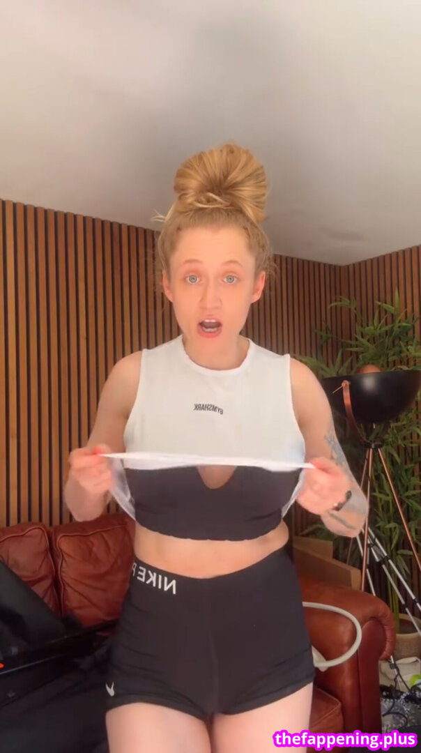 Janet Devlin