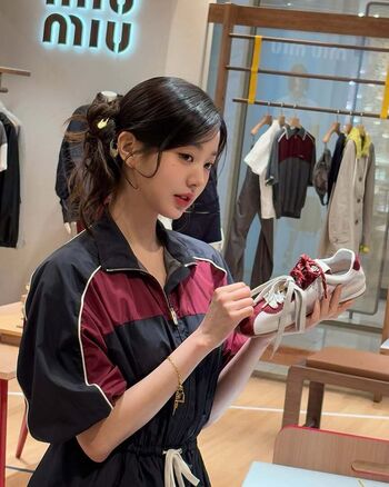 Jang Won-young